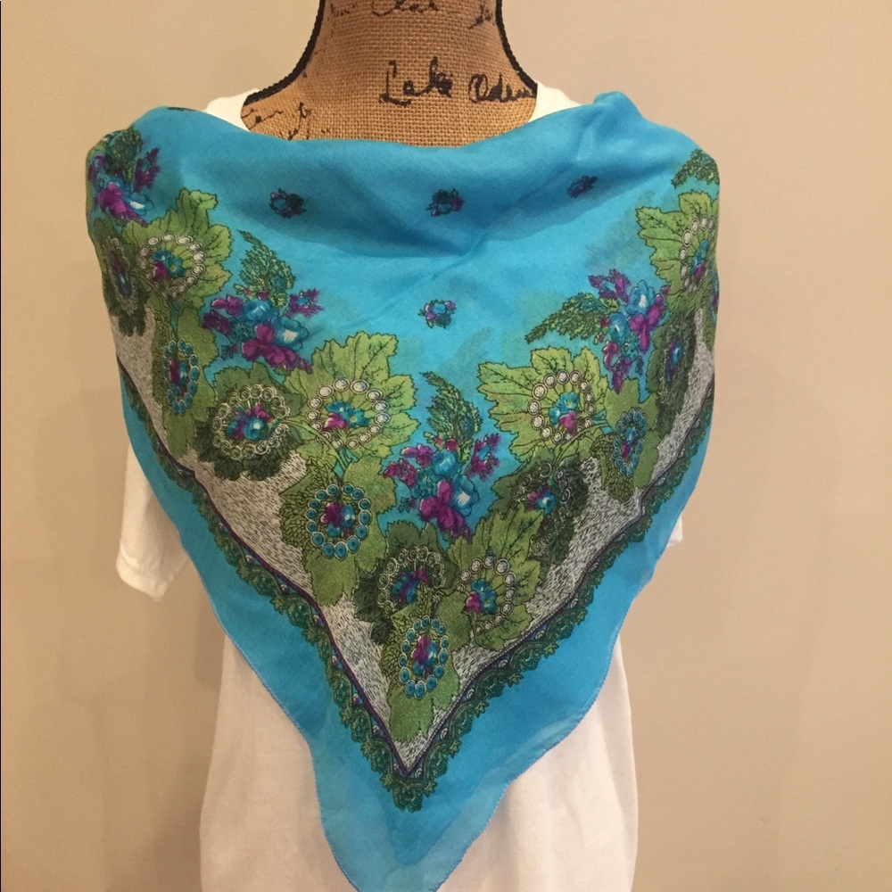 Oversized blue green floral scarf - Picture 1 of 8